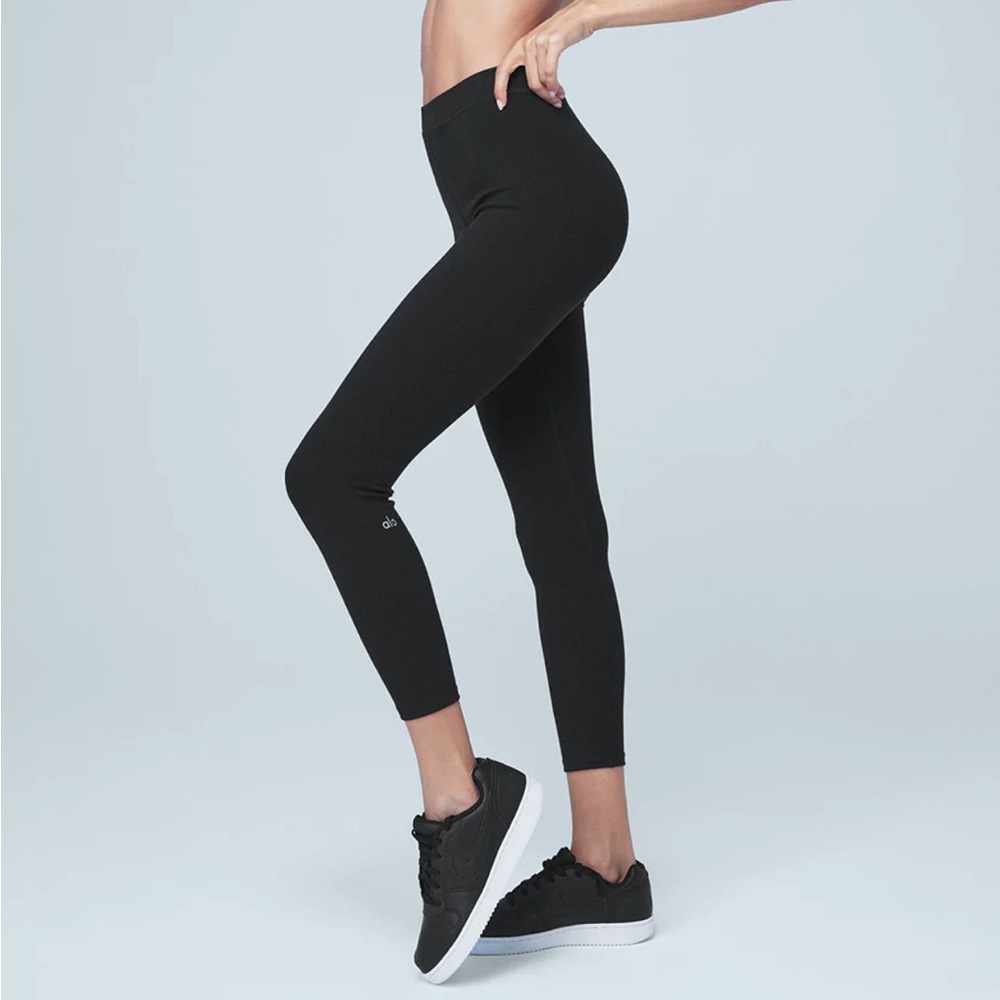 Alo Yoga ribbed legging